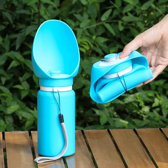 Portable Dog Water Bottle, Collapsible Water Bottle for Dogs Perfect for Walking, Hiking and Outdoors | Works as a Portable Water Bowl | - 550ml (Blue)