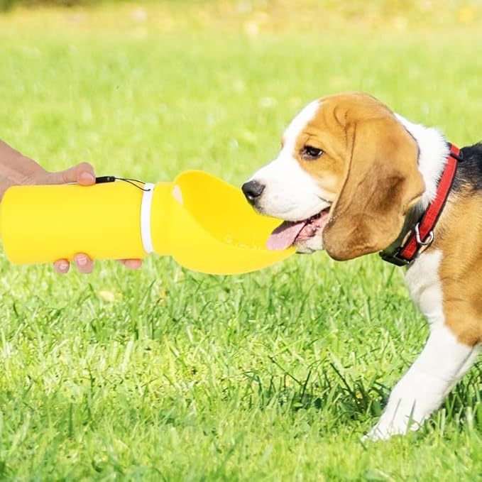 Portable Dog Water Bottle, Collapsible Water Bottle for Dogs Perfect for Walking, Hiking and Outdoors | Works as a Portable Water Bowl | - 550ml (Yellow)