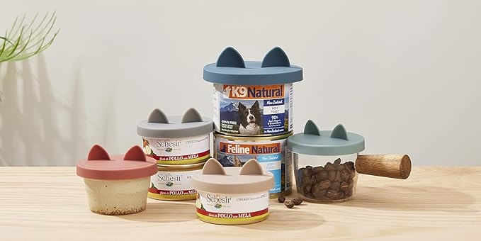 OHMO 2 Pack Cat Food Can Lids, Small Size (3 oz) Silicone Pet Food Can Lids Covers for 3 oz Cat Food Cans, Camo Green