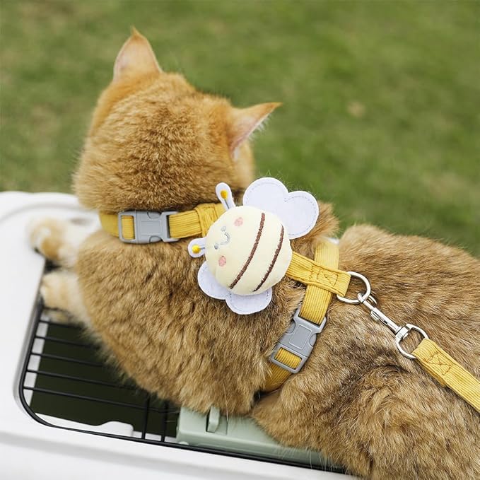 Cat Harness and Leash Set, Cat Harness Escape Proof, Rabbit Harness and Leash Set, Costumes for Cats and Bunny (A, Small)
