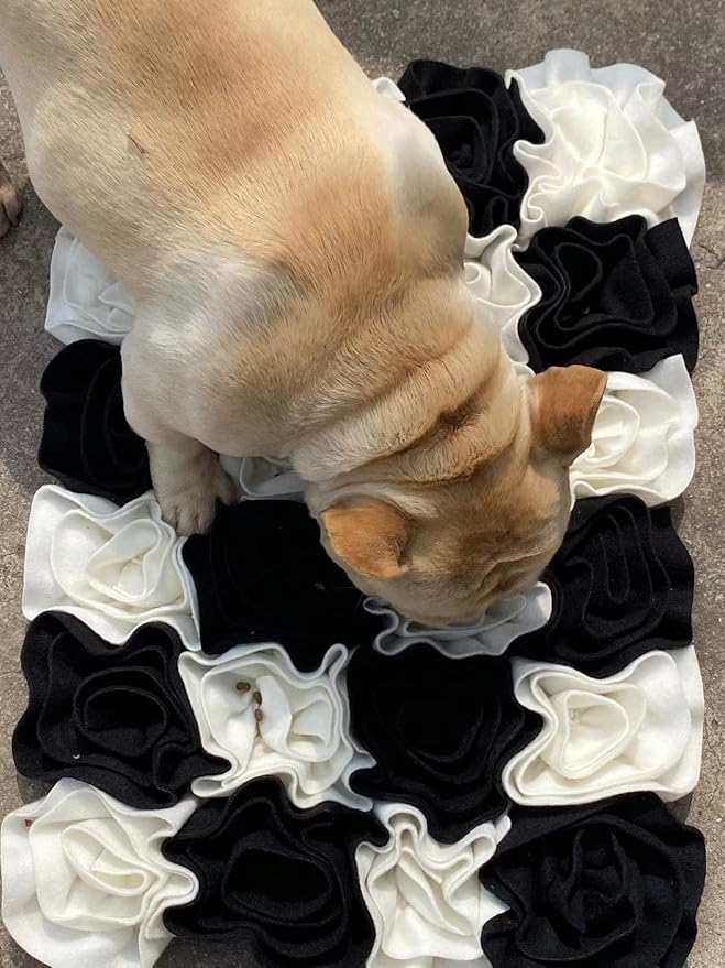 Snuffle Mat,Black and White Chequered Rose Design,Large Size,60x40cm,Washable Anti Slip,Big Tough for Large Dog Feeding mat, Food Puzzles, Sniffing and Snuffle mat