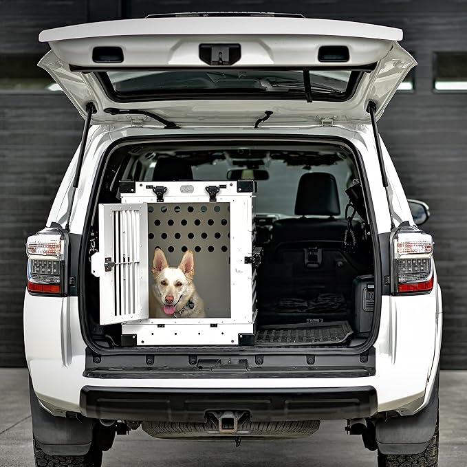 K9 Kennel Boss - Heavy Duty Fully Collapsible Powder-Coated Aluminum Dog Crate - Medium (White)